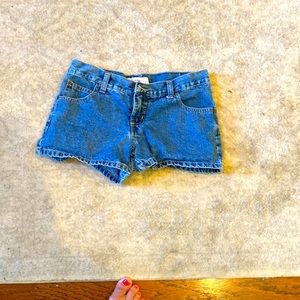 Xhilaration, junior, size 100% cotton mid-high rise. Great condition. Med wash